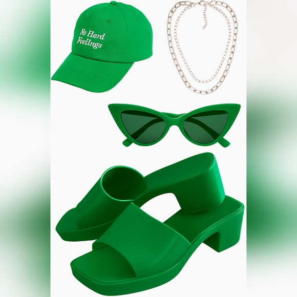 ☆Forever 21 Green Jelly Platform Sandals☆ - Picture 1 of 2